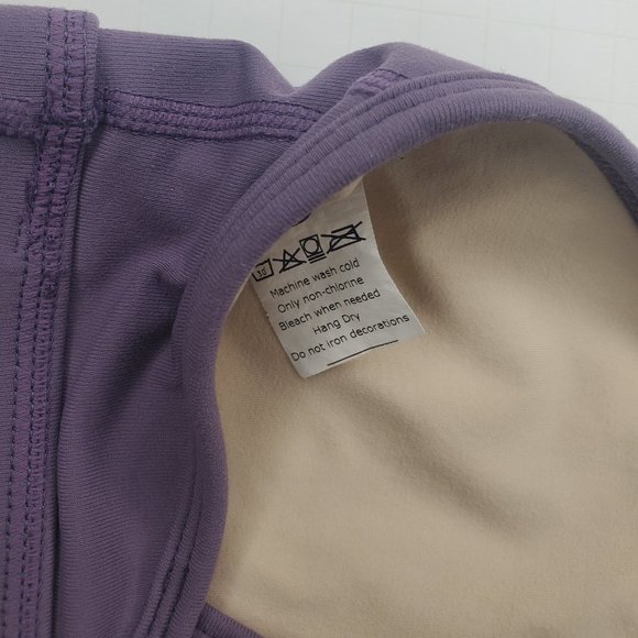 Roen Activewear Switchback Sports Bra - Picture 5 of 5